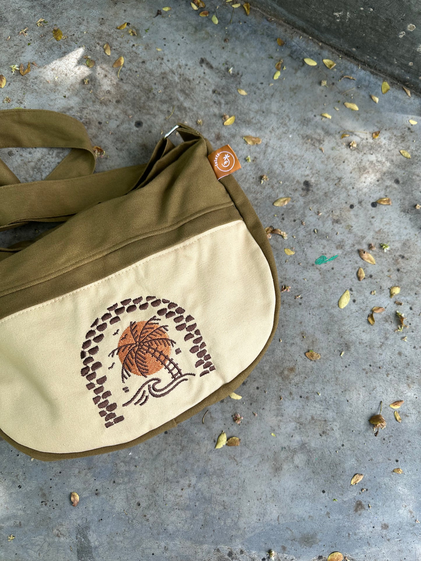 Rajje Crossbody Bag